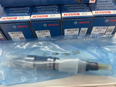 Béc phun nhiên liệu động cơ maxxforce 13